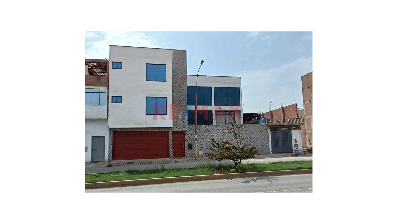 Oportunidad De Inversión - Venta De Casa Carabayllo