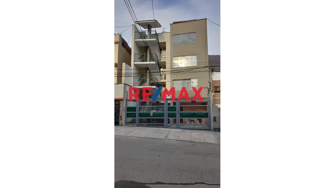 🚀 ¡Elegancia Y Amplitud En Mangomarca! Departamento Con Vista Priviligiada🏡✨