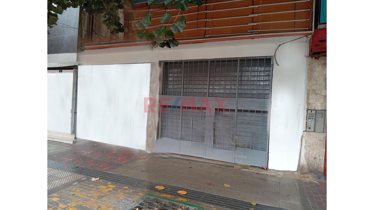 🔹 Se Alquila Local Comercial 123M2 – Excelente Ubicación Surquillo 🔹